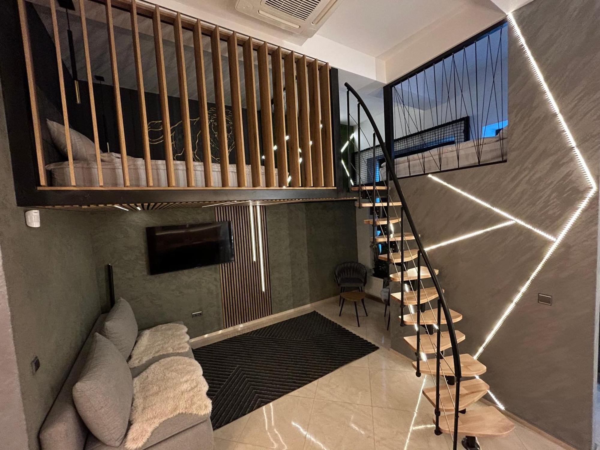 Leo Apartment Suite & Private Spa Zone - Old City براتسيلافا المظهر الخارجي الصورة