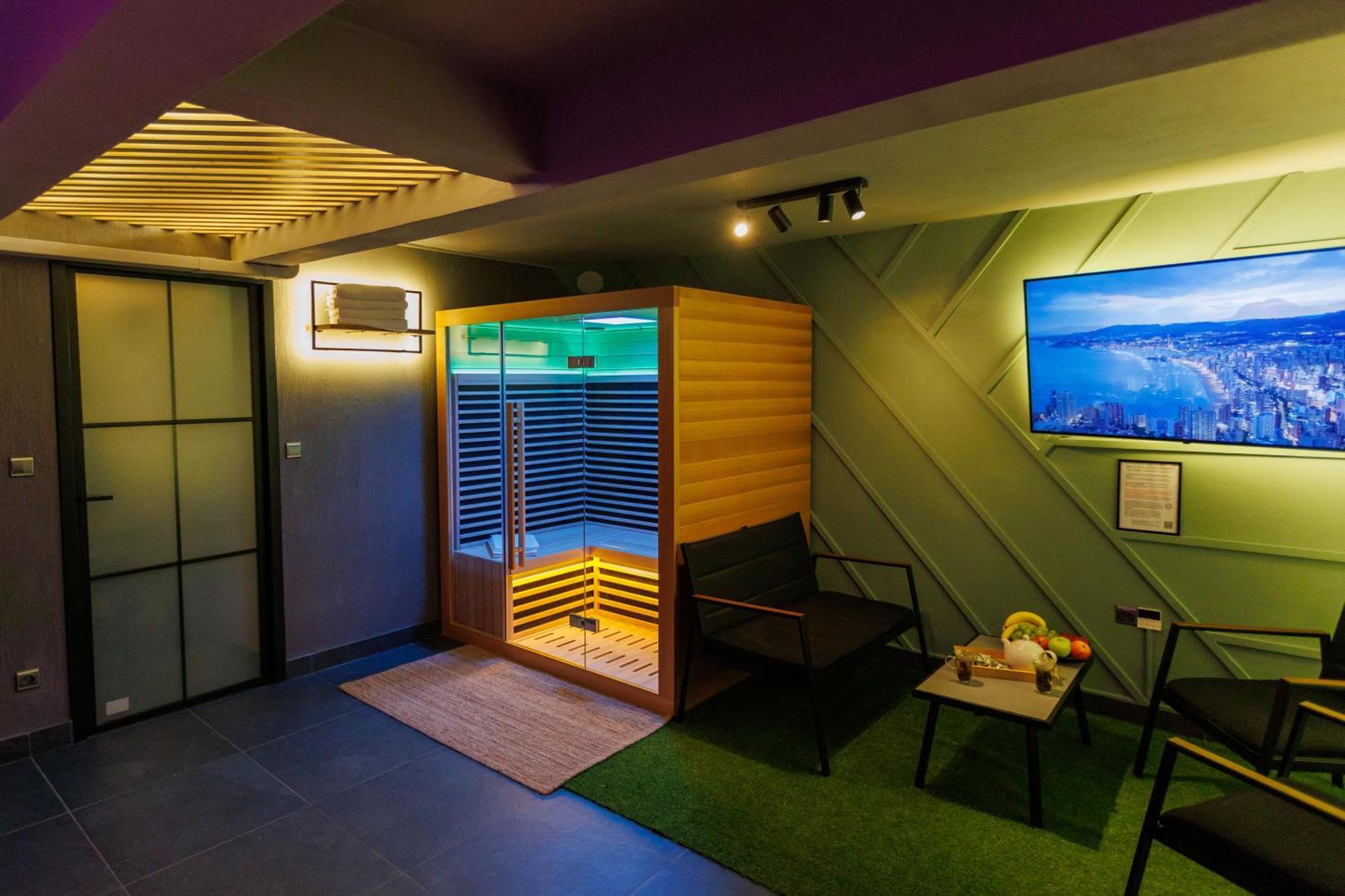 Leo Apartment Suite & Private Spa Zone - Old City براتسيلافا المظهر الخارجي الصورة
