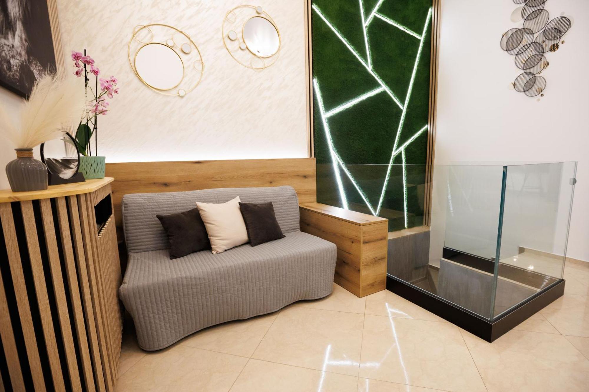 Leo Apartment Suite & Private Spa Zone - Old City براتسيلافا المظهر الخارجي الصورة