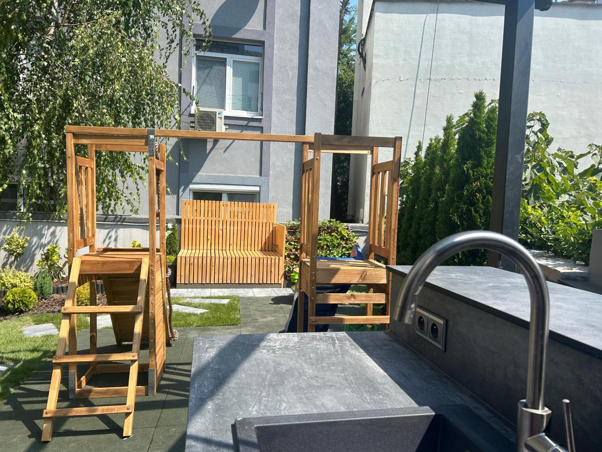 Leo Apartment Suite & Private Spa Zone - Old City براتسيلافا المظهر الخارجي الصورة